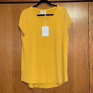Short sleeve Ribbed Mustard shirt